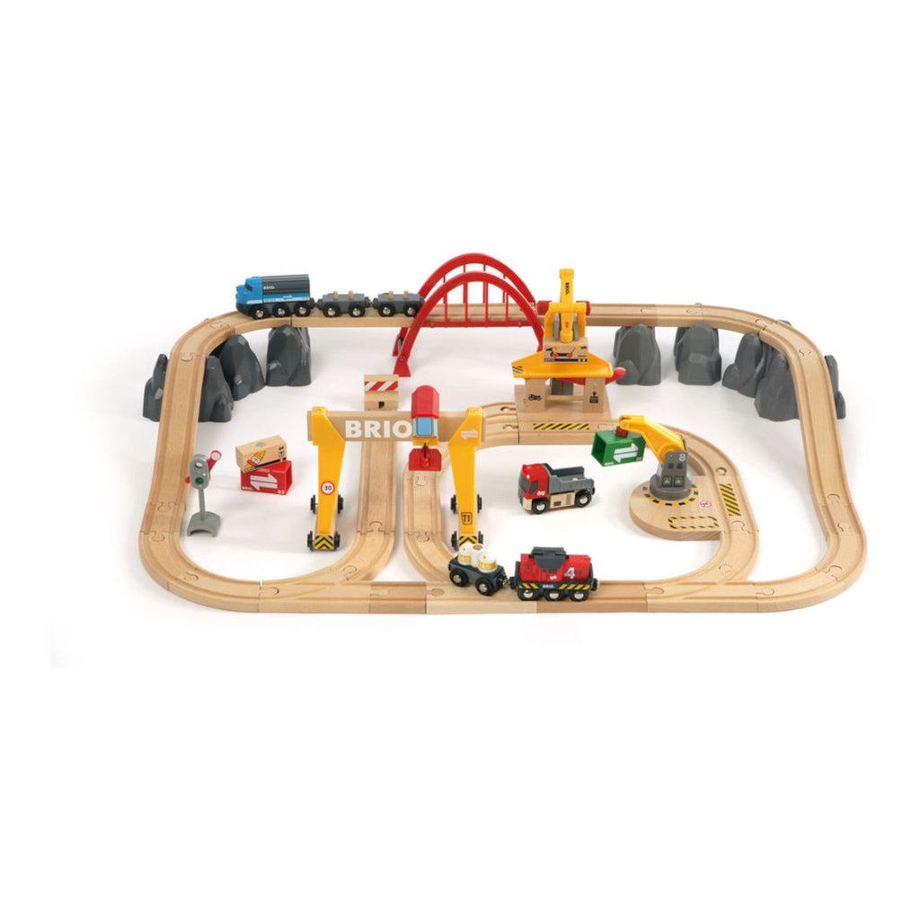 BRIO Cargo Railway Deluxe Set