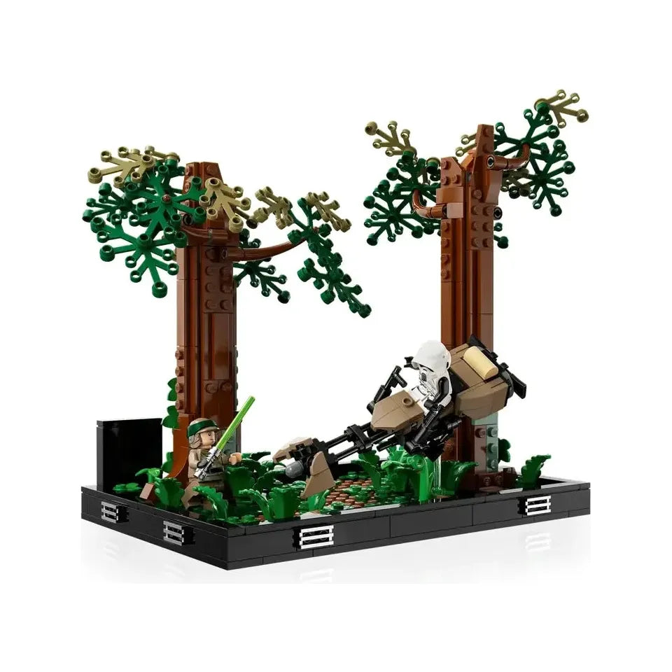 LEGO Star Wars Endor™ Speeder Chase Diorama