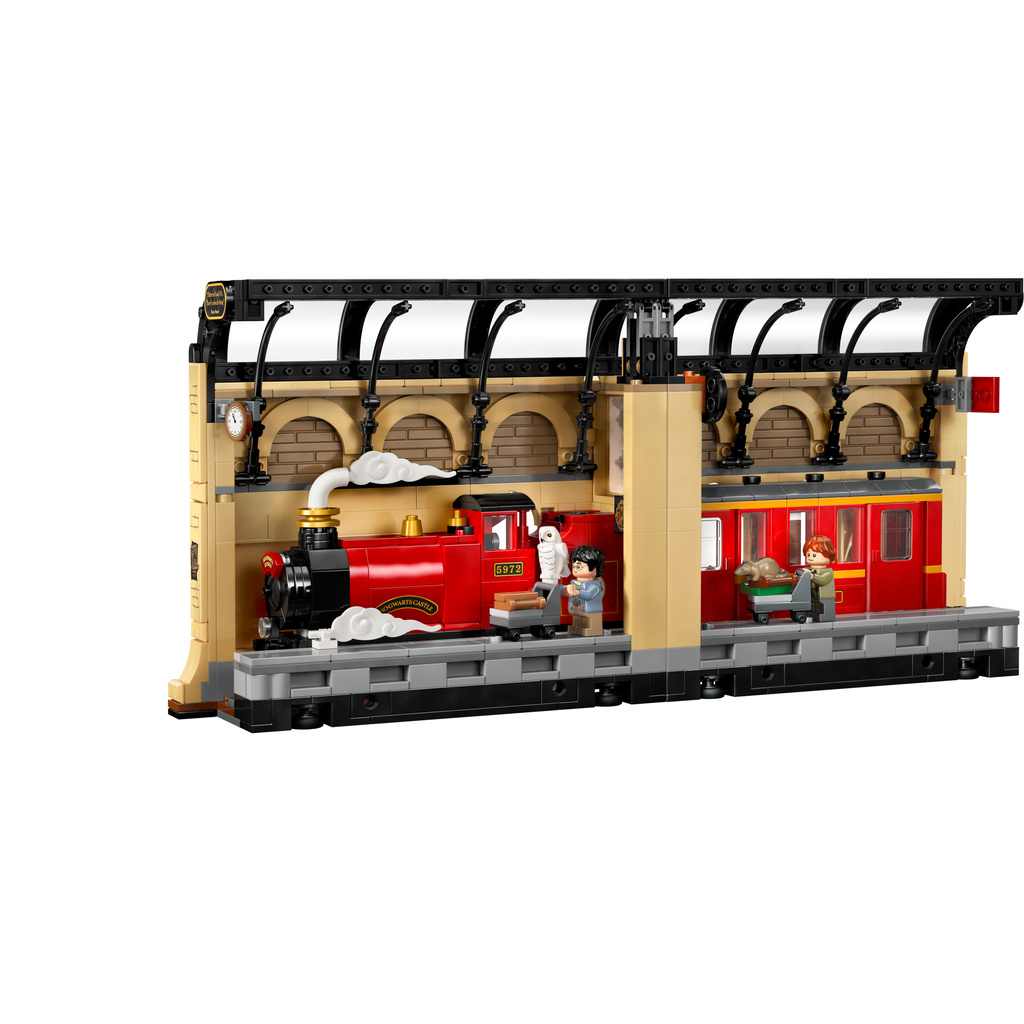 LEGO Harry Potter Book Nook: Hogwarts™ Express