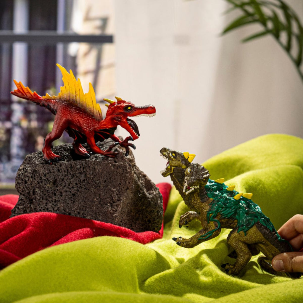 Schleich Eldrador Fire vs. Jungle
