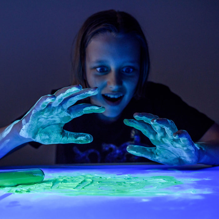 Heebie Jeebies Luminescent Science Lab