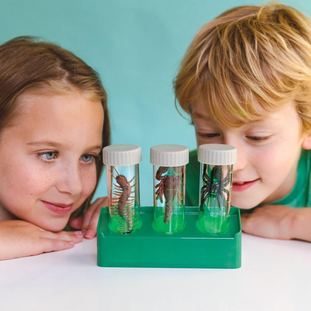 KidzLabs Glow Critter Lab