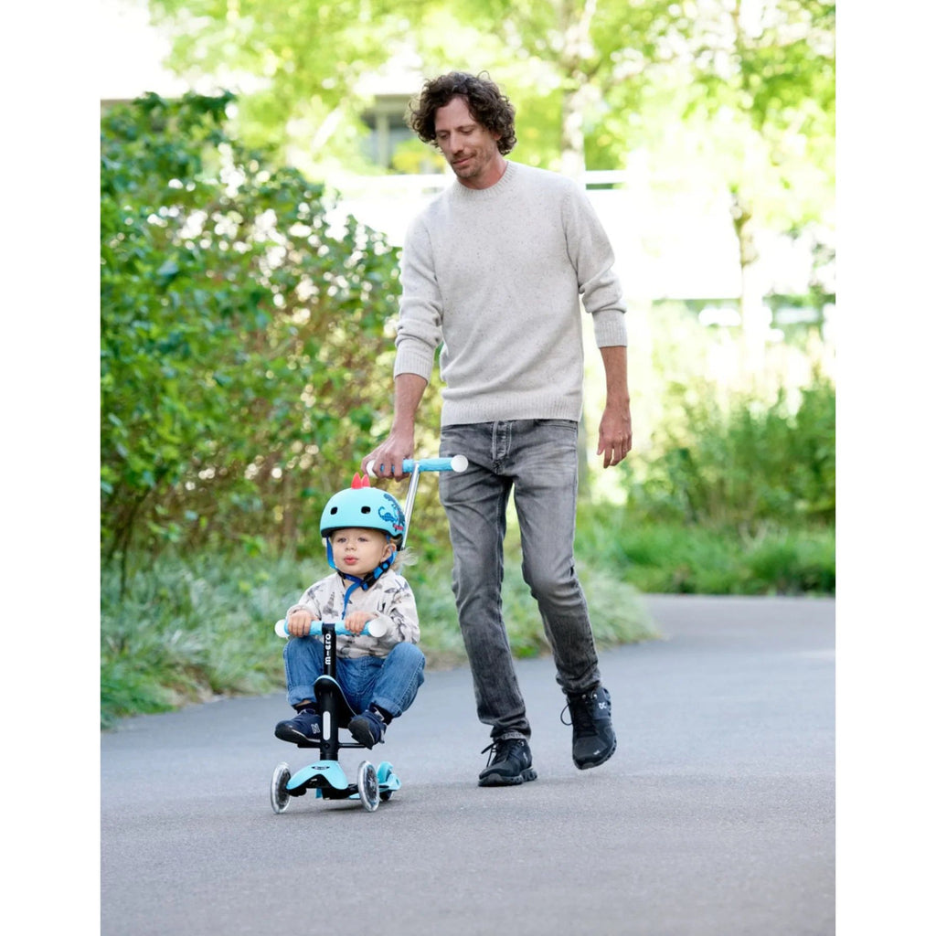 MICRO Mini2Grow Deluxe Magic LED Sky Blue Scooter