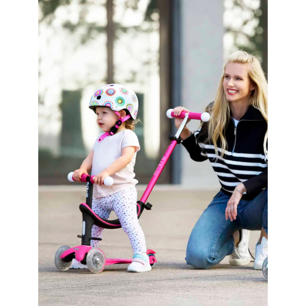MICRO Mini2Grow Deluxe Magic LED Pink Scooter