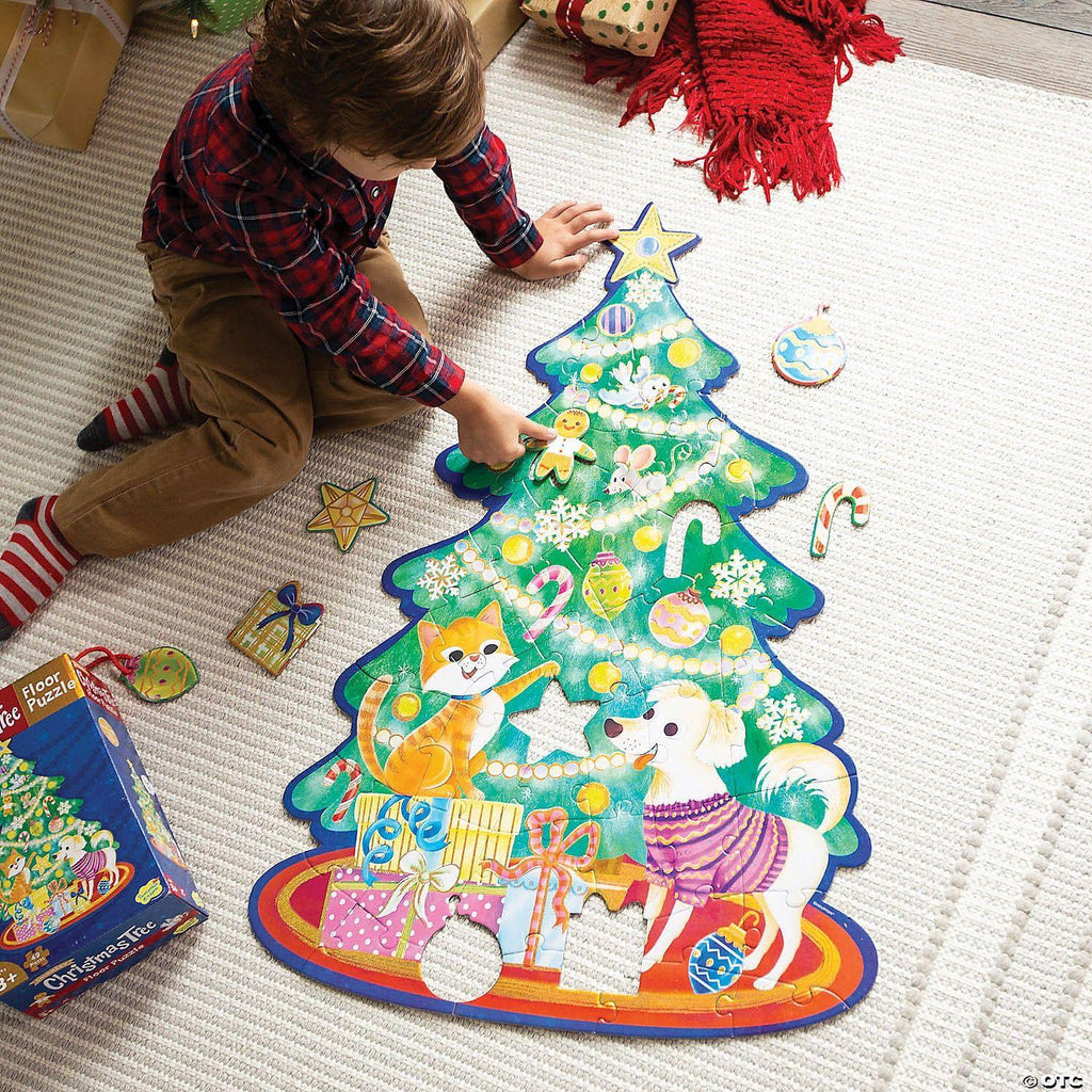Peaceable Kingdom Puzzle Christmas Tree