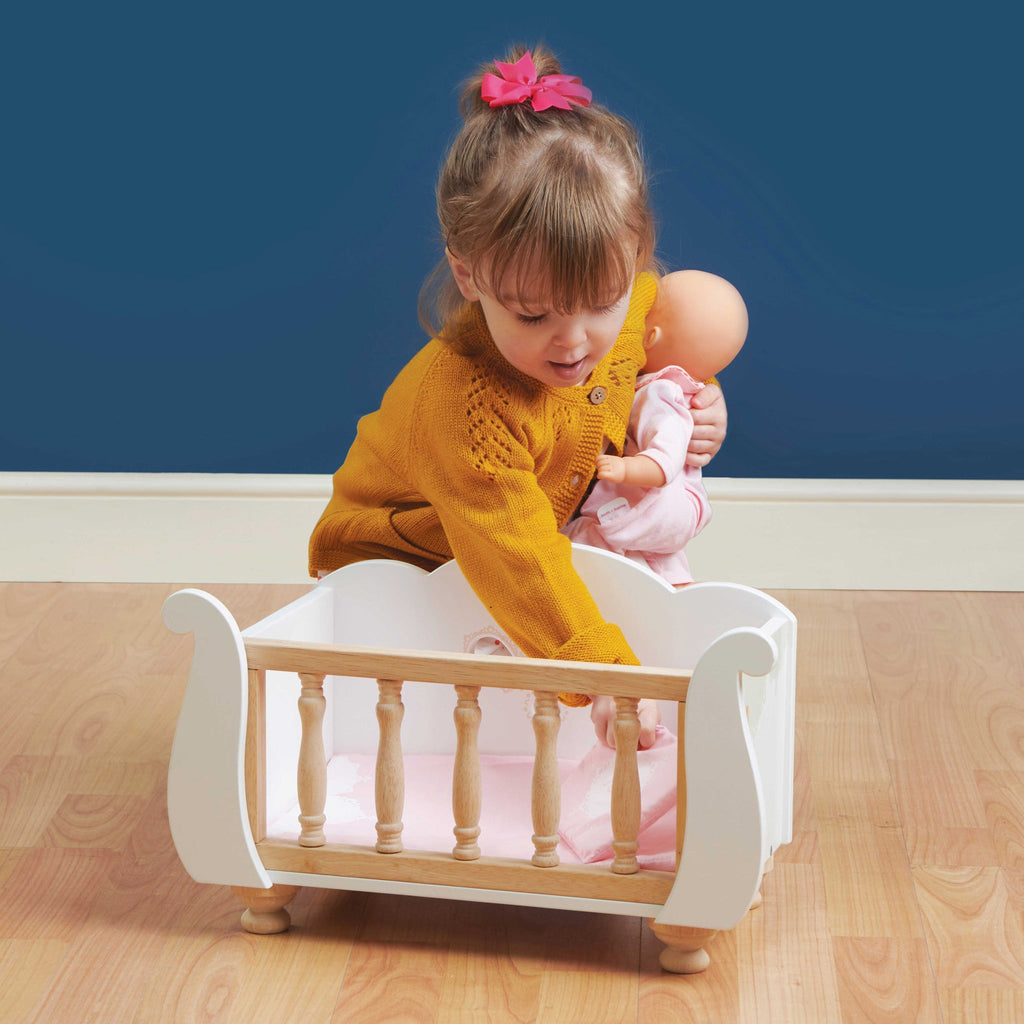 Le Toy Van Wooden Doll Cot