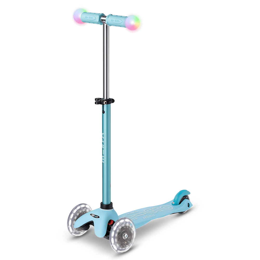 MICRO Mini2Grow Deluxe Magic LED Sky Blue Scooter