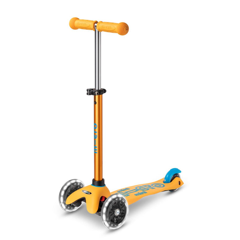 MICRO Mini Deluxe LED Scooter Apricot Yellow
