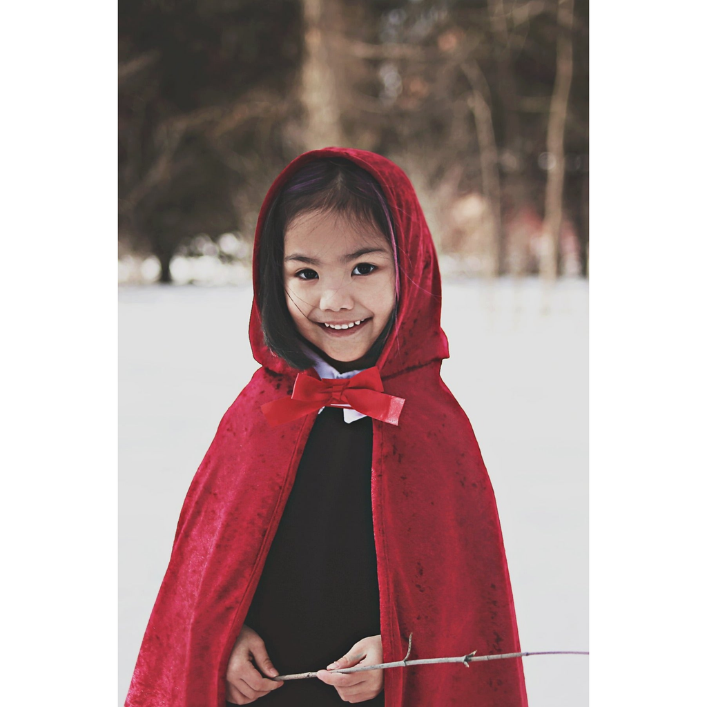Great Pretenders Little Red Riding Cape Size 3/4 52373