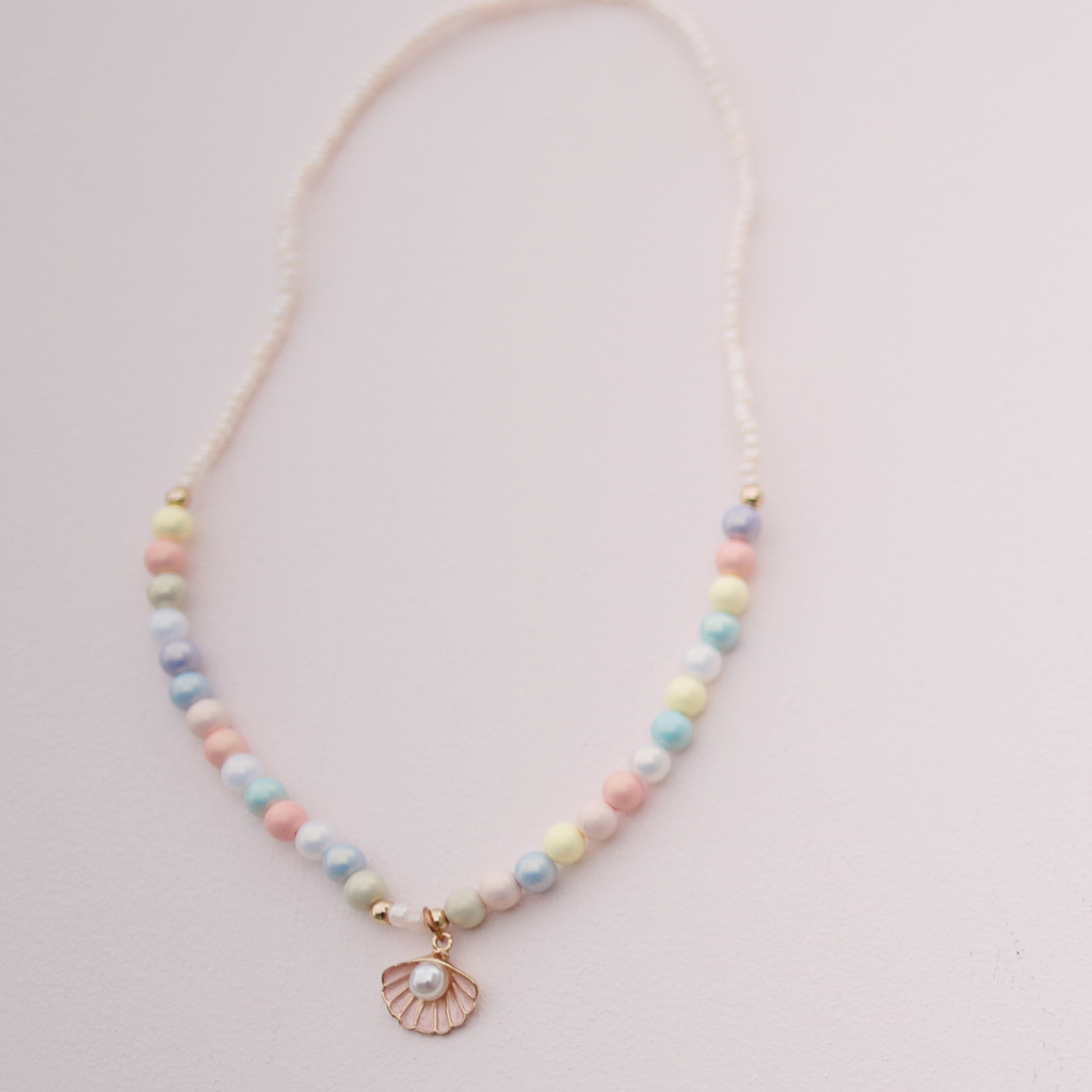 Great Pretenders Boutique Pastel Shell Necklace