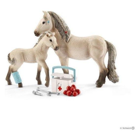 Schleich Horse Club Hannah's First Aid Kit