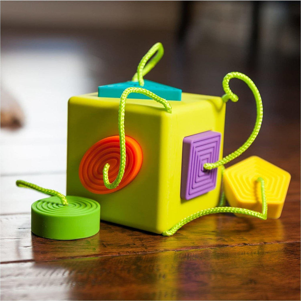 Fat Brain Toys OombeeCube oombee cube canada ontario