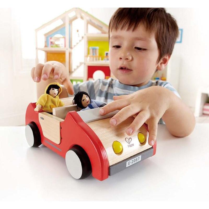 Hape Family Car