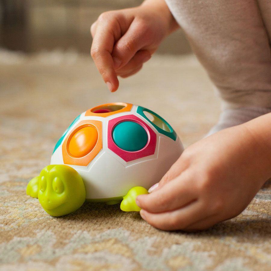 Fat Brain Toys Pop 'N Slide Shelly
