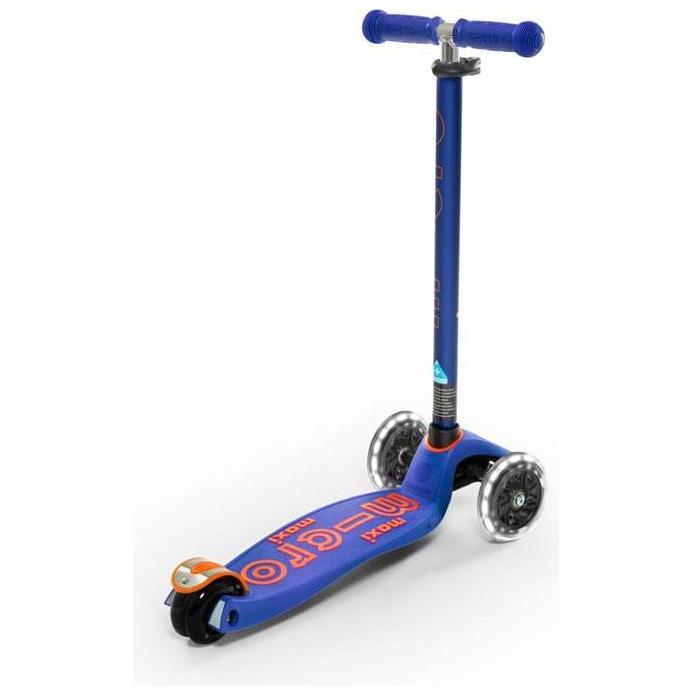 Maxi Micro Deluxe LED Kickboard Scooter Blue