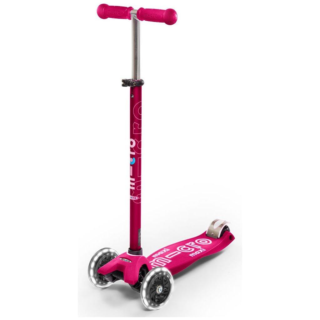 MICRO Maxi Deluxe LED Kickboard Scooter Pink