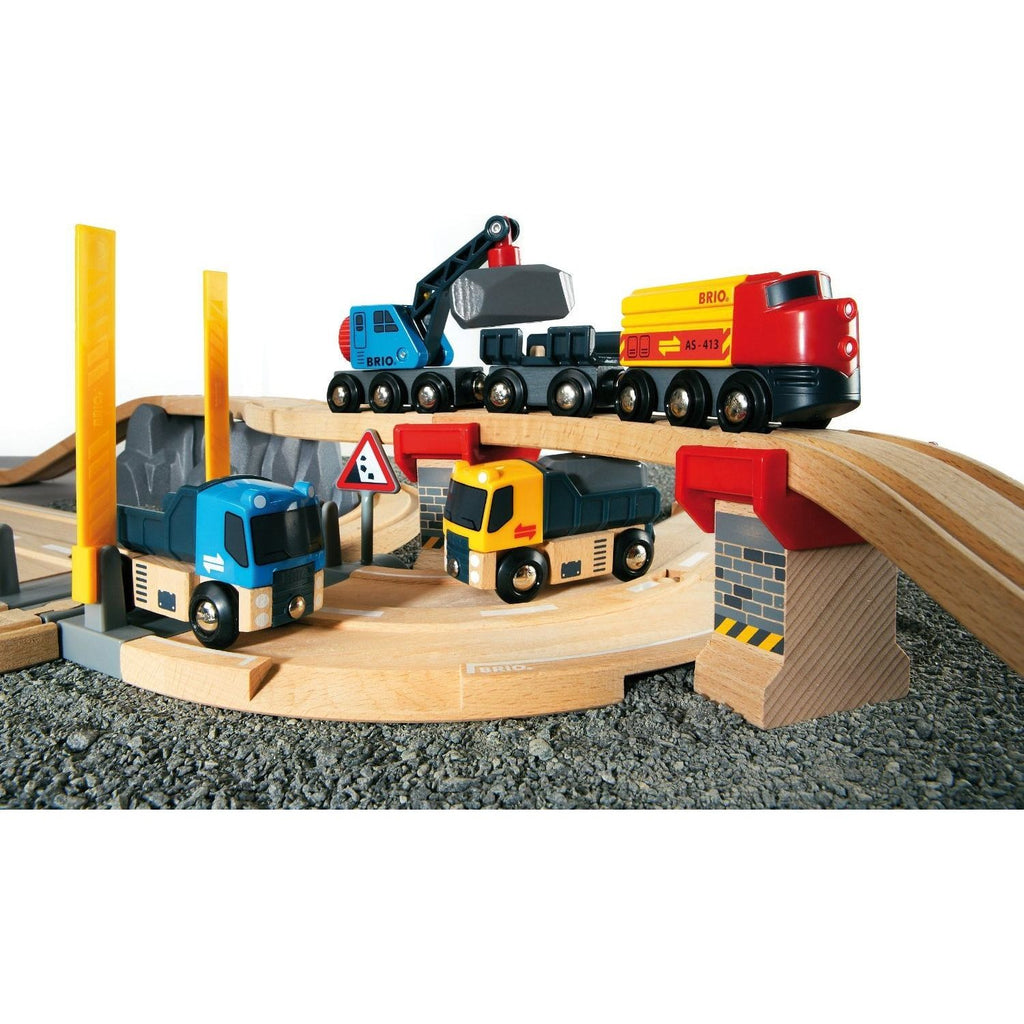 BRIO Rail & Road Stone Quarry Set